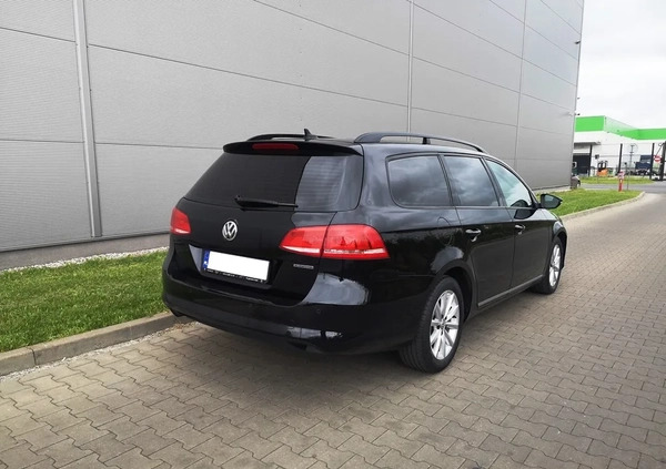 Volkswagen Passat cena 36700 przebieg: 127600, rok produkcji 2014 z Kutno małe 562